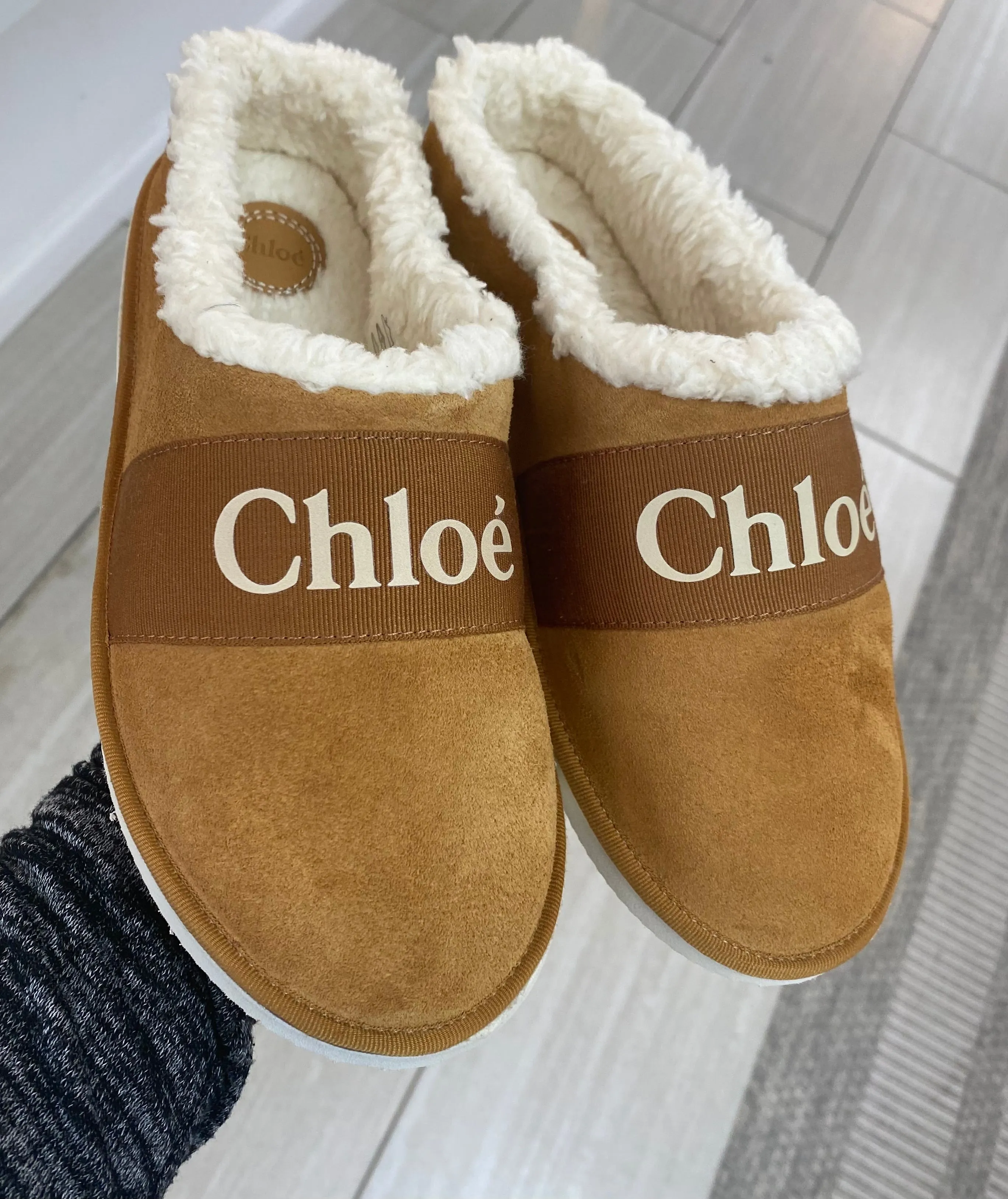 Chloe Camel Fur Slipper