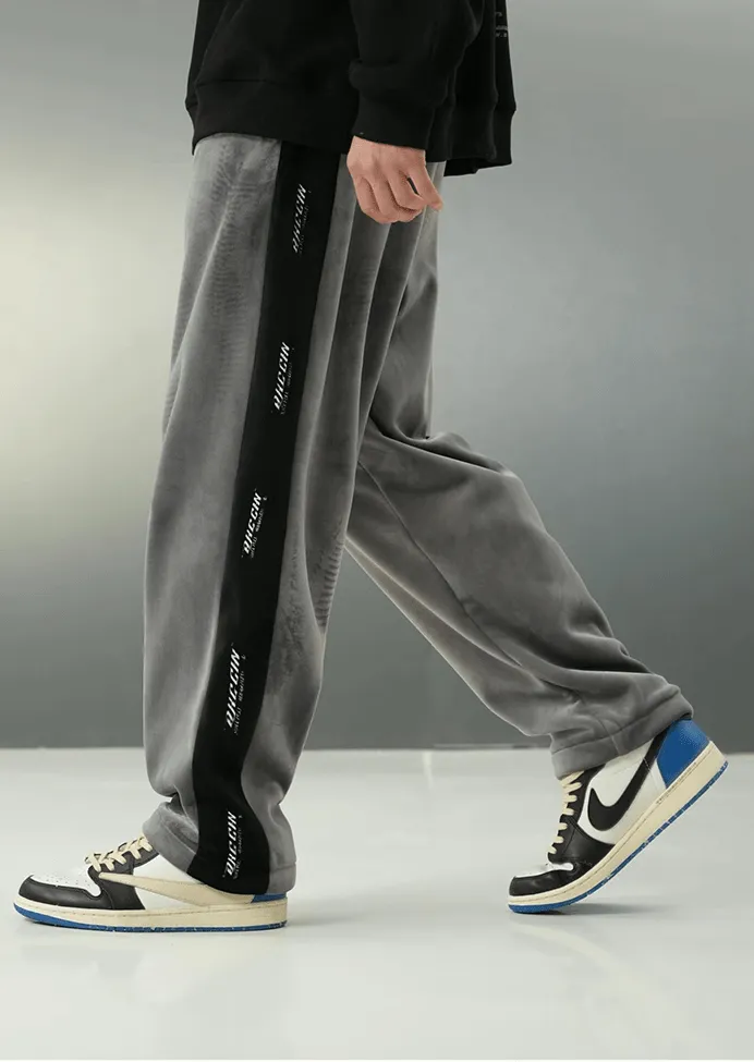 GS No. 349 Fox Sweatpants