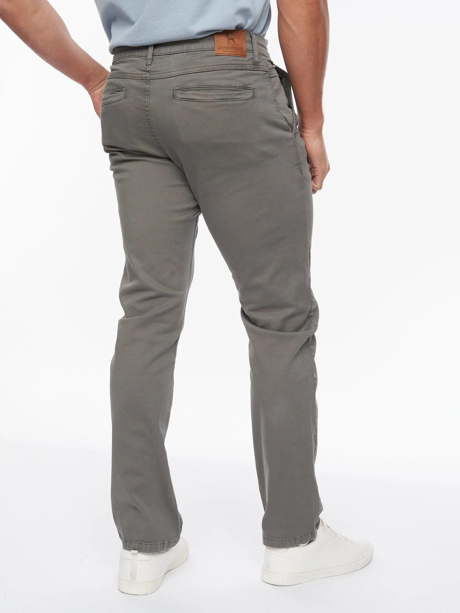 Tasman Chinos Olive