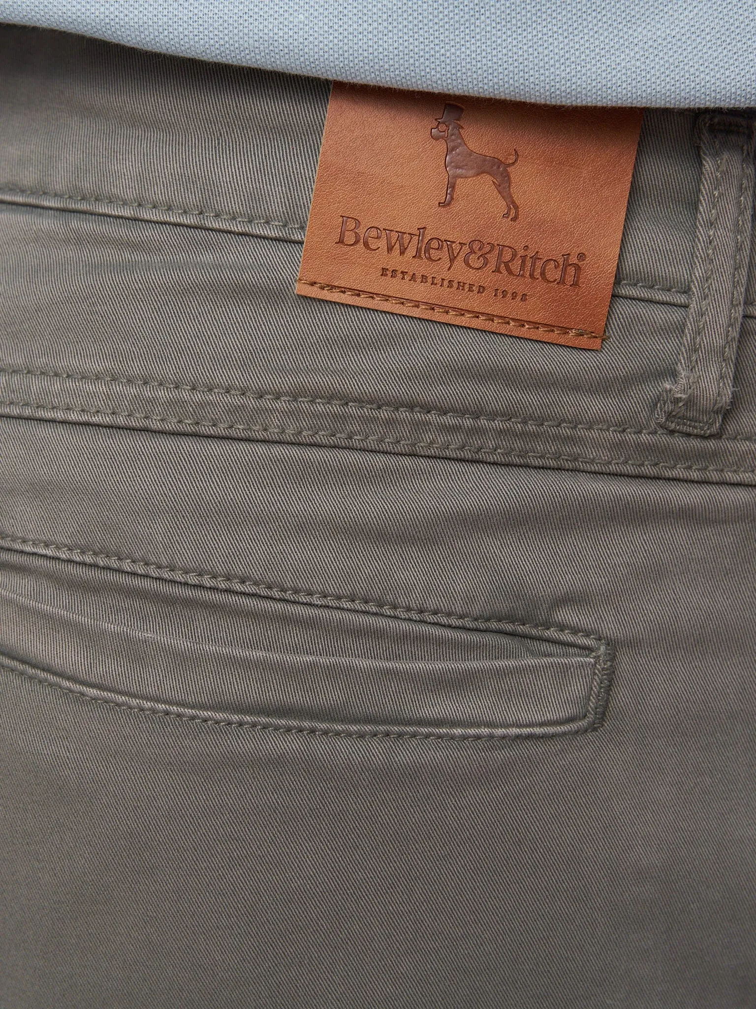 Tasman Chinos Olive